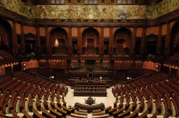 Camera: slitta ddl finanziamento partiti, prima dl Cultura
